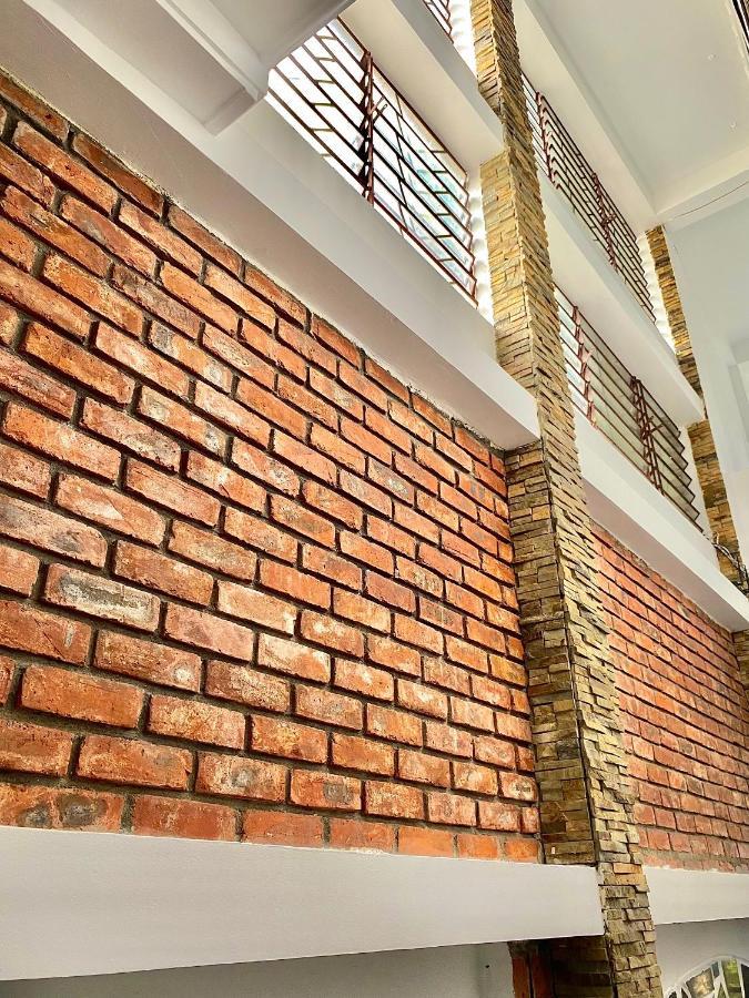 Shine Riverside Homestay Hue Esterno foto