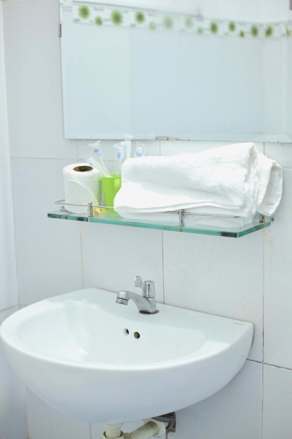 Shine Riverside Homestay Hue Esterno foto